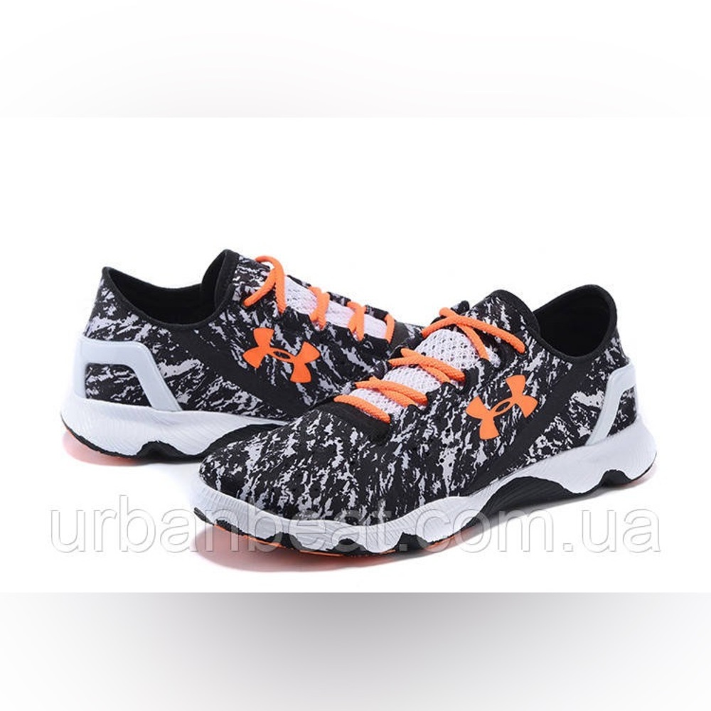 Men’s size 11 1/2 under armour shoes